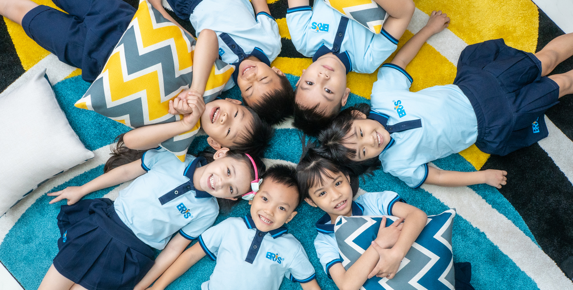 thông điệp từ trường quốc tế bris