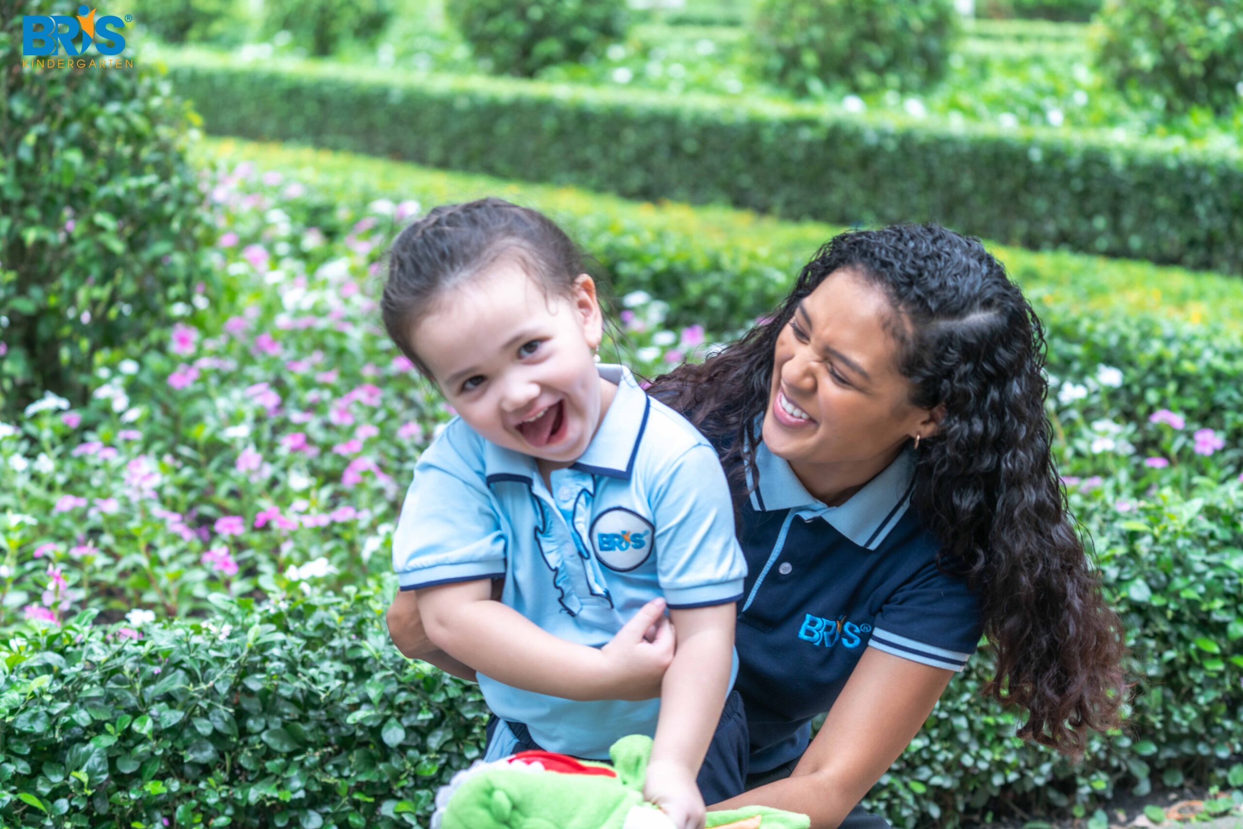 sự phát triển tự nhiên ở trẻ là như thế nào?